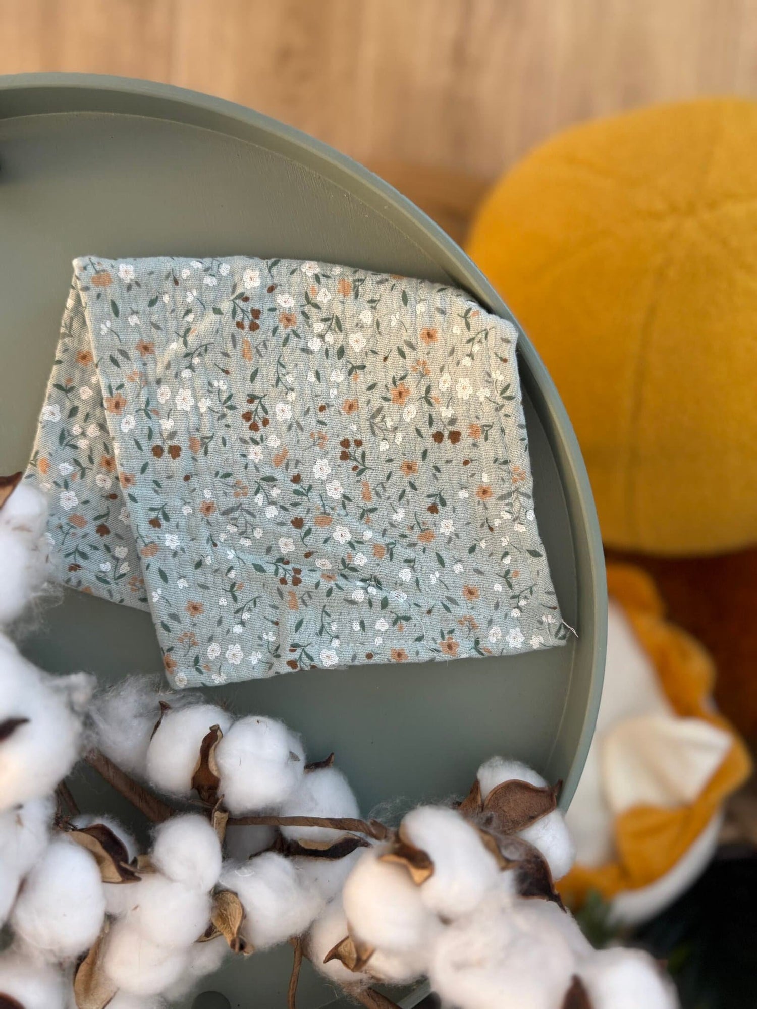 Mini tetra pelena - Zelena s cvjetićima